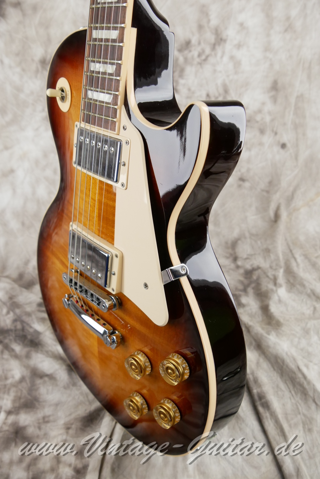 img/vintage/6160/Gibson _Les_Paul_Traditional_Desert_Burst_2016-010.JPG
